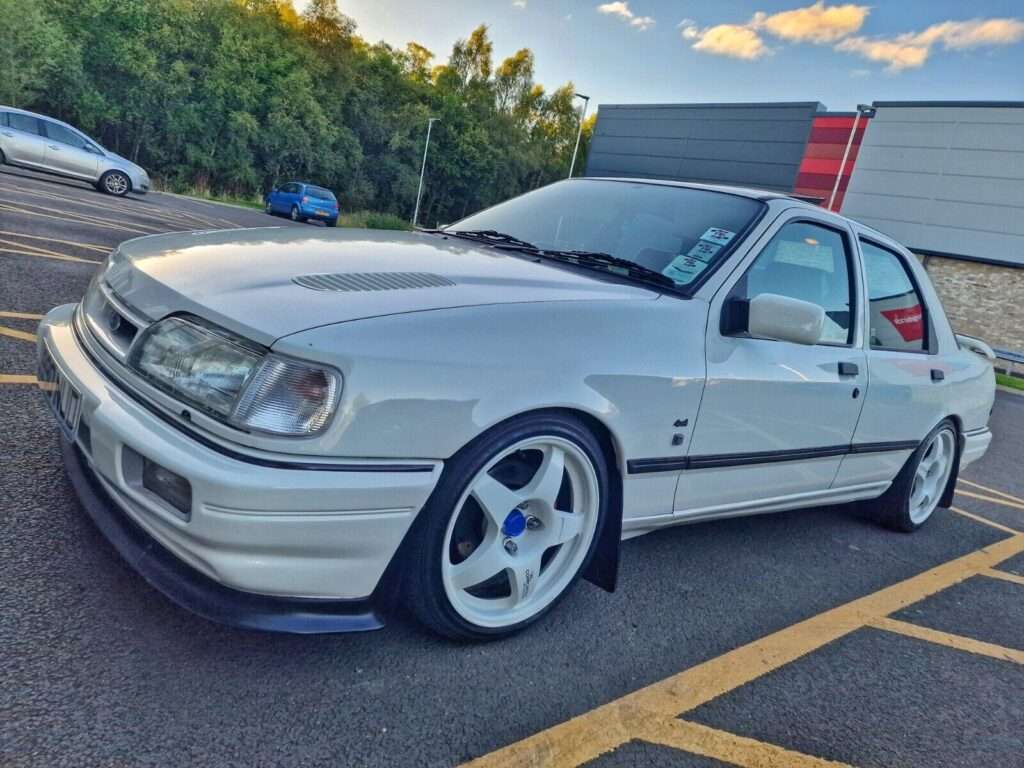 1991 Sierra RS Cosworth 4x4 front