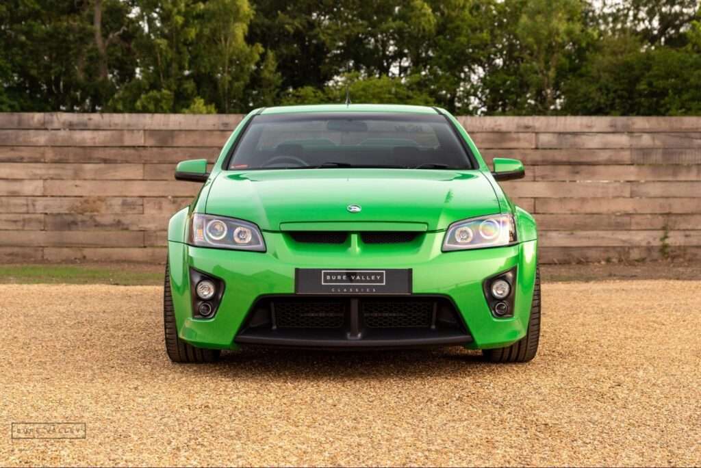 Holden Maloo HSV R8 front