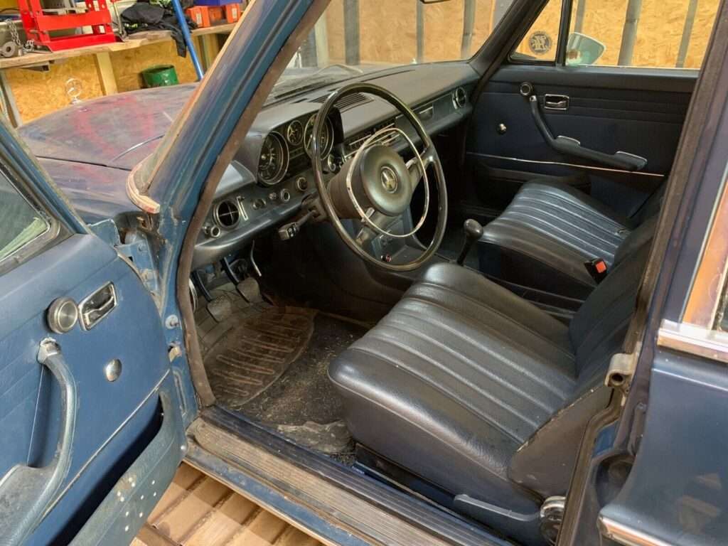 mercedes 115