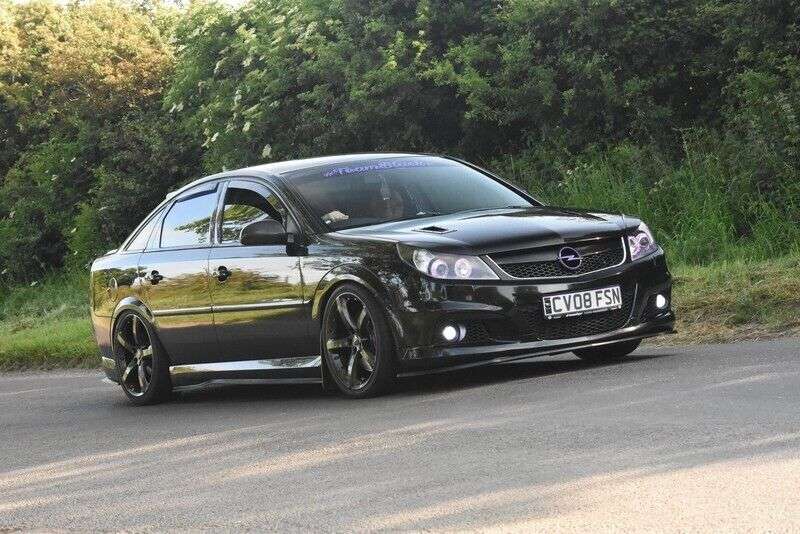 vauxhall ver replica 1

