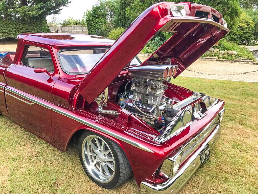1965 Chevrolet C10 show truck engine