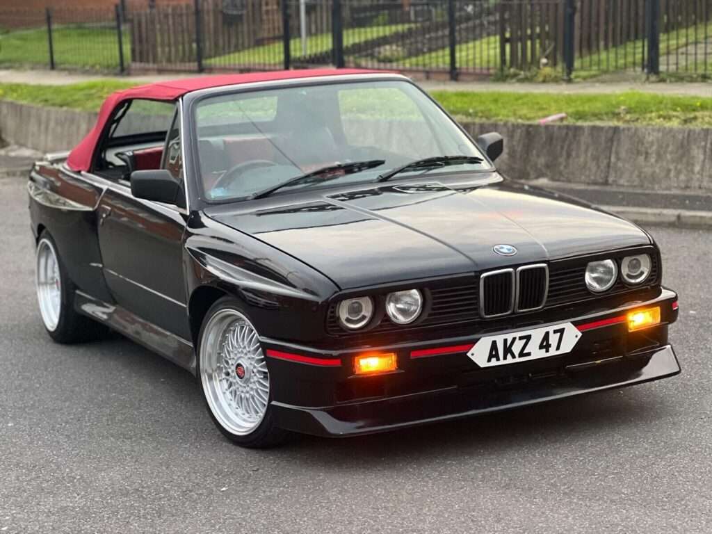 BMW E30 with M3 wide body front