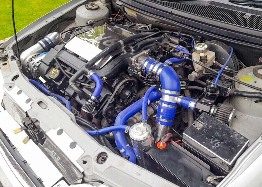 Ford Mondeo ST24 V6 engine