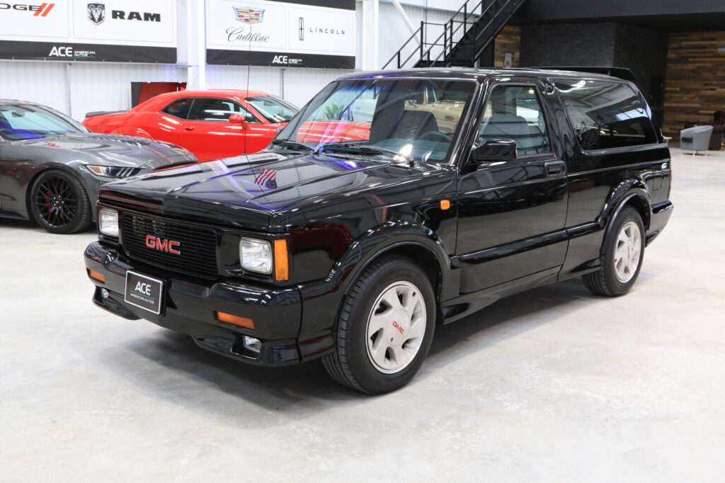 GMC Typhoon 4.3L V6 Turbo 4×4 front
