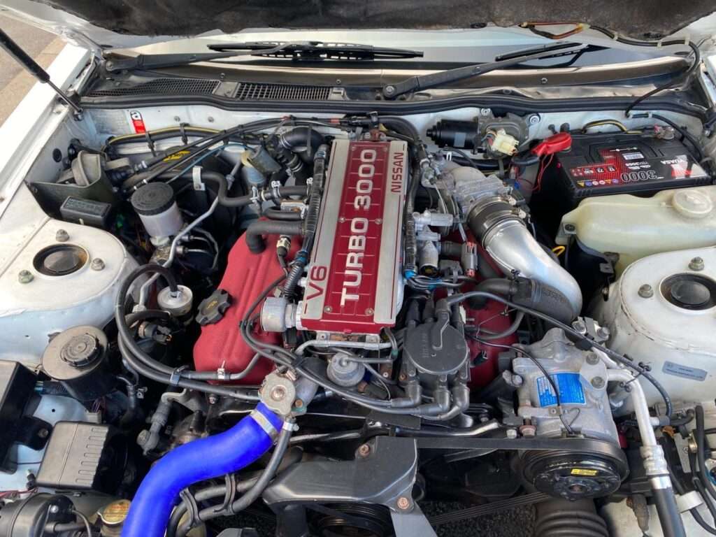 Nissan 300ZX 3.0 V6 Turbo engine
