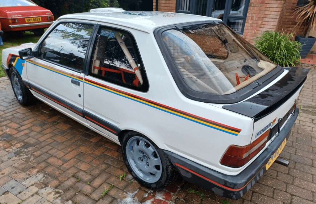 Peugeot 309 16v rally car rear