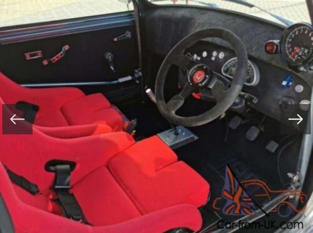 Mini Mayfair with ZCARS K20A2 RWD interior