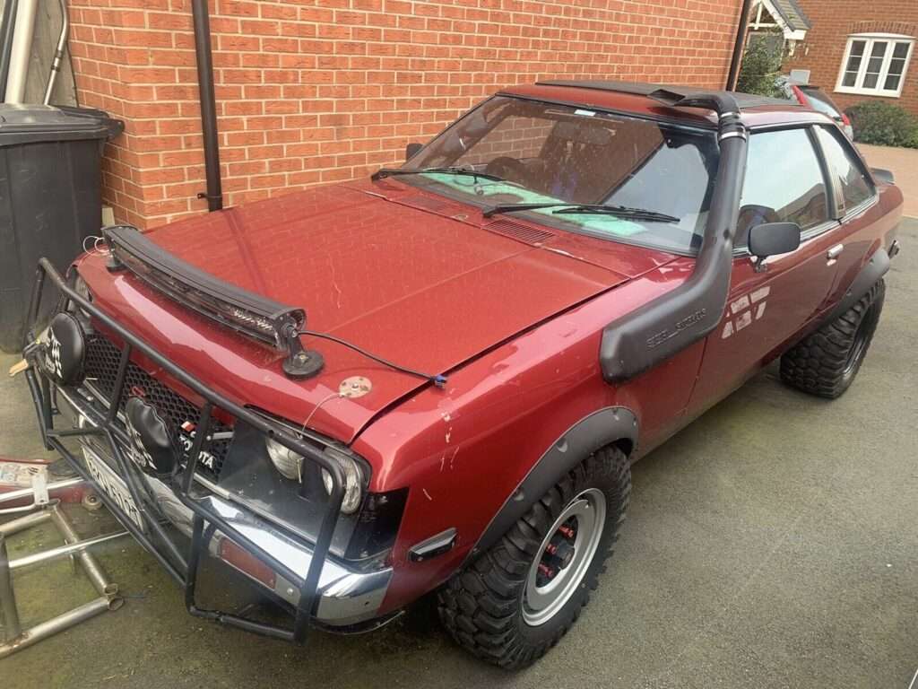 Toyota Celica Ta40 coupe front