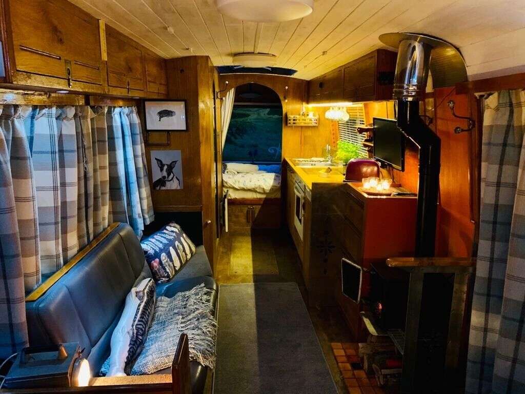 Bedford J2 Motorhome 6