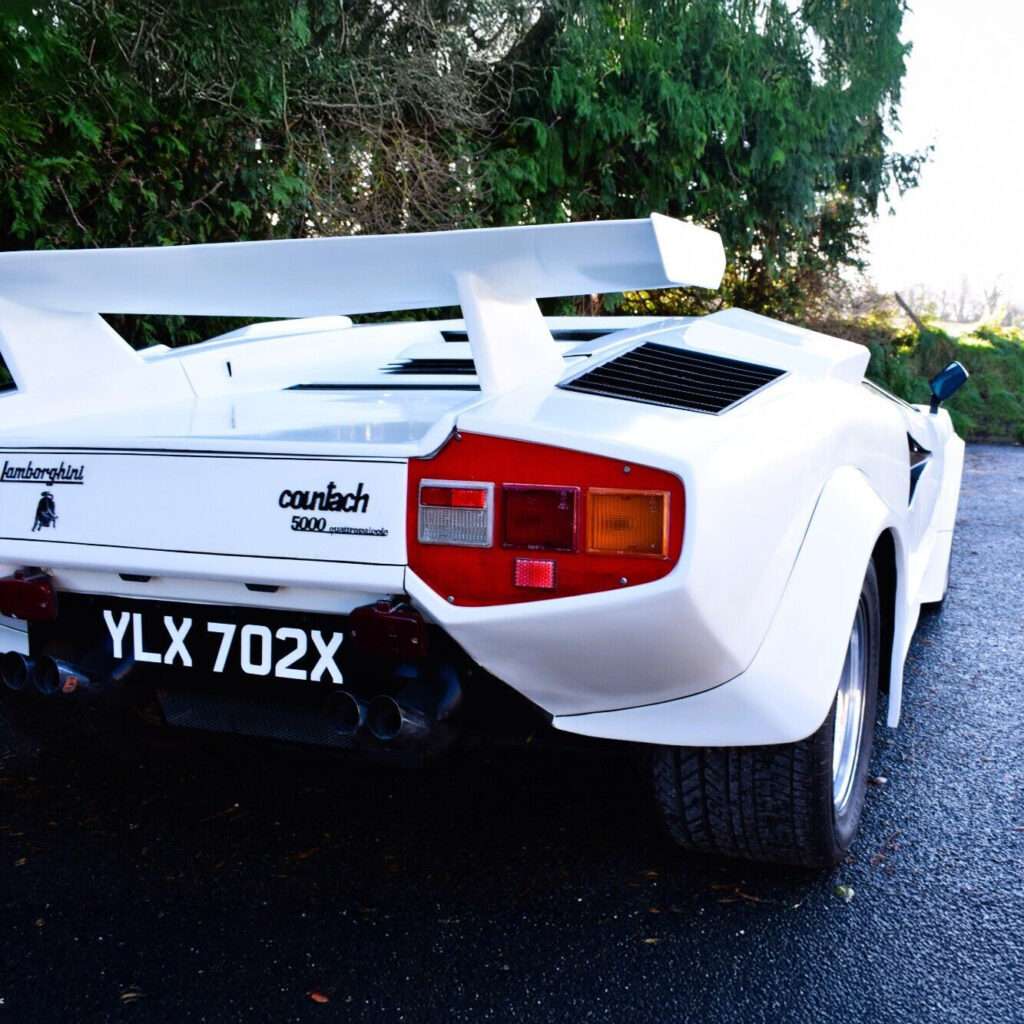 Lamborghini Countach 5000 Qv 1