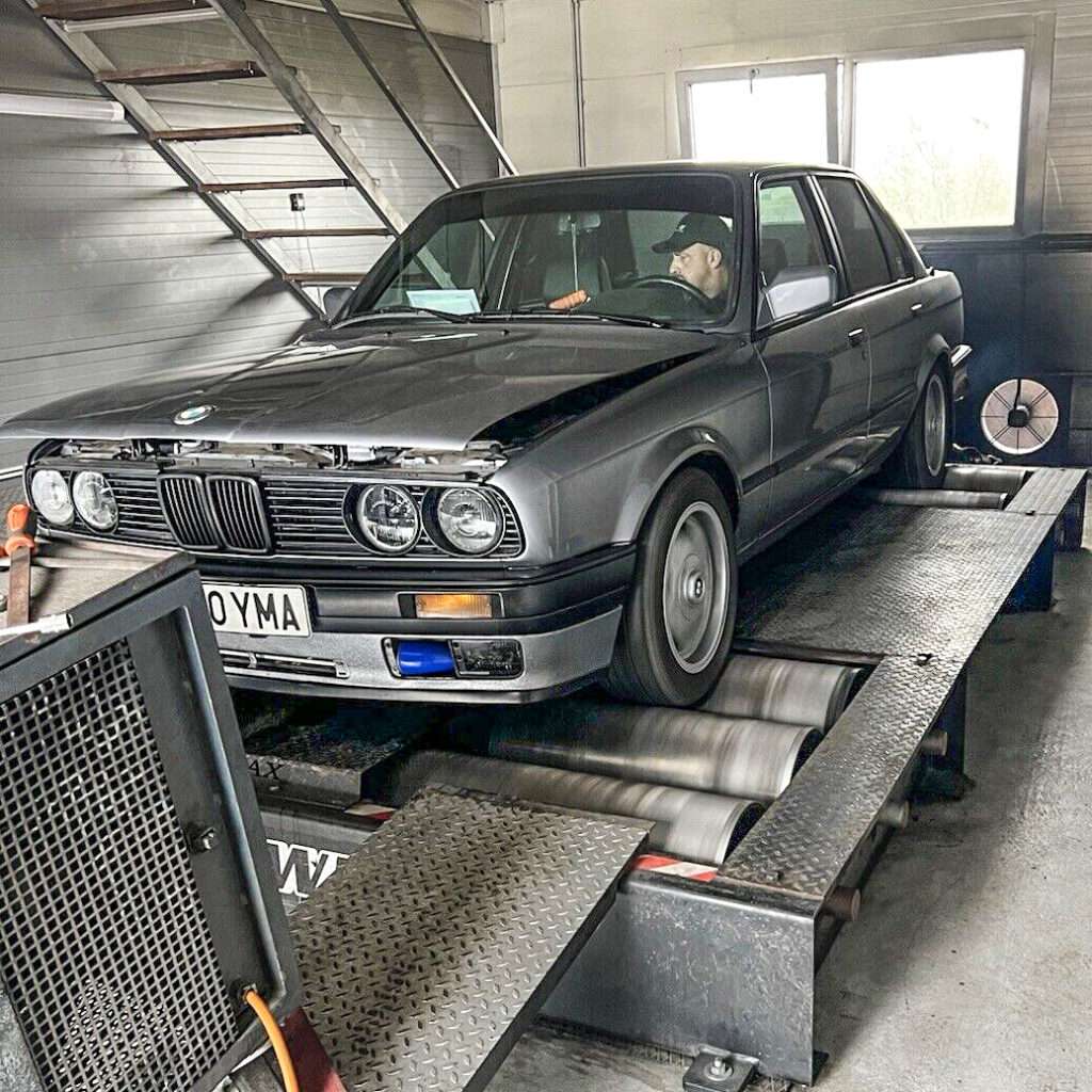 Bmw E30 320i M50b25 2