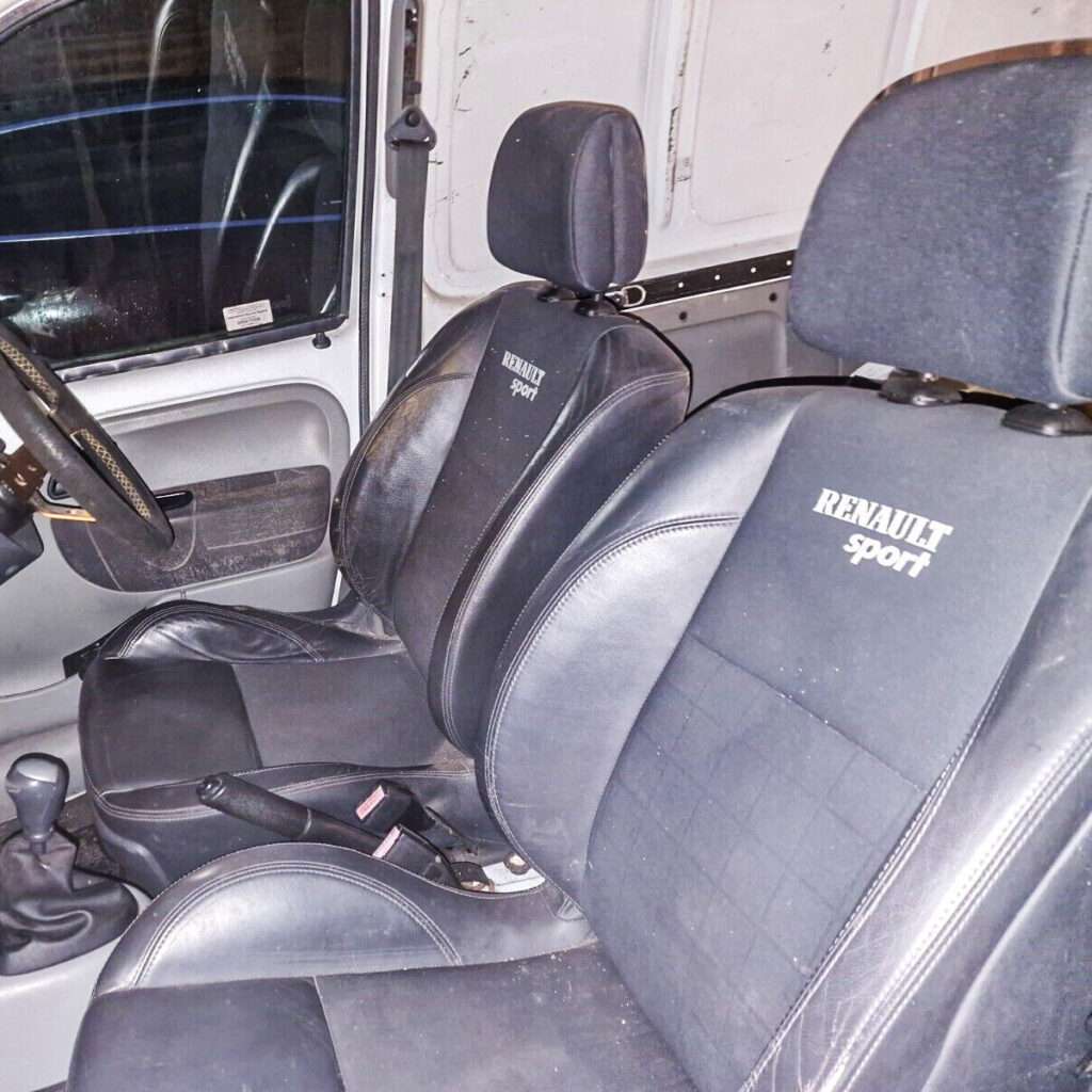 Renault Kangoo Megane 225 Conversion 3