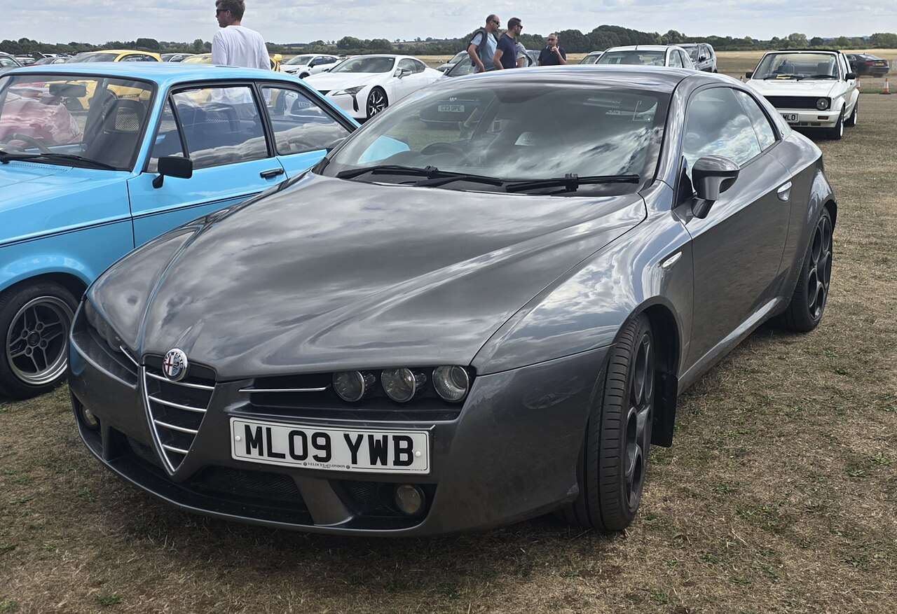 Black Alfa Romeo Brera S