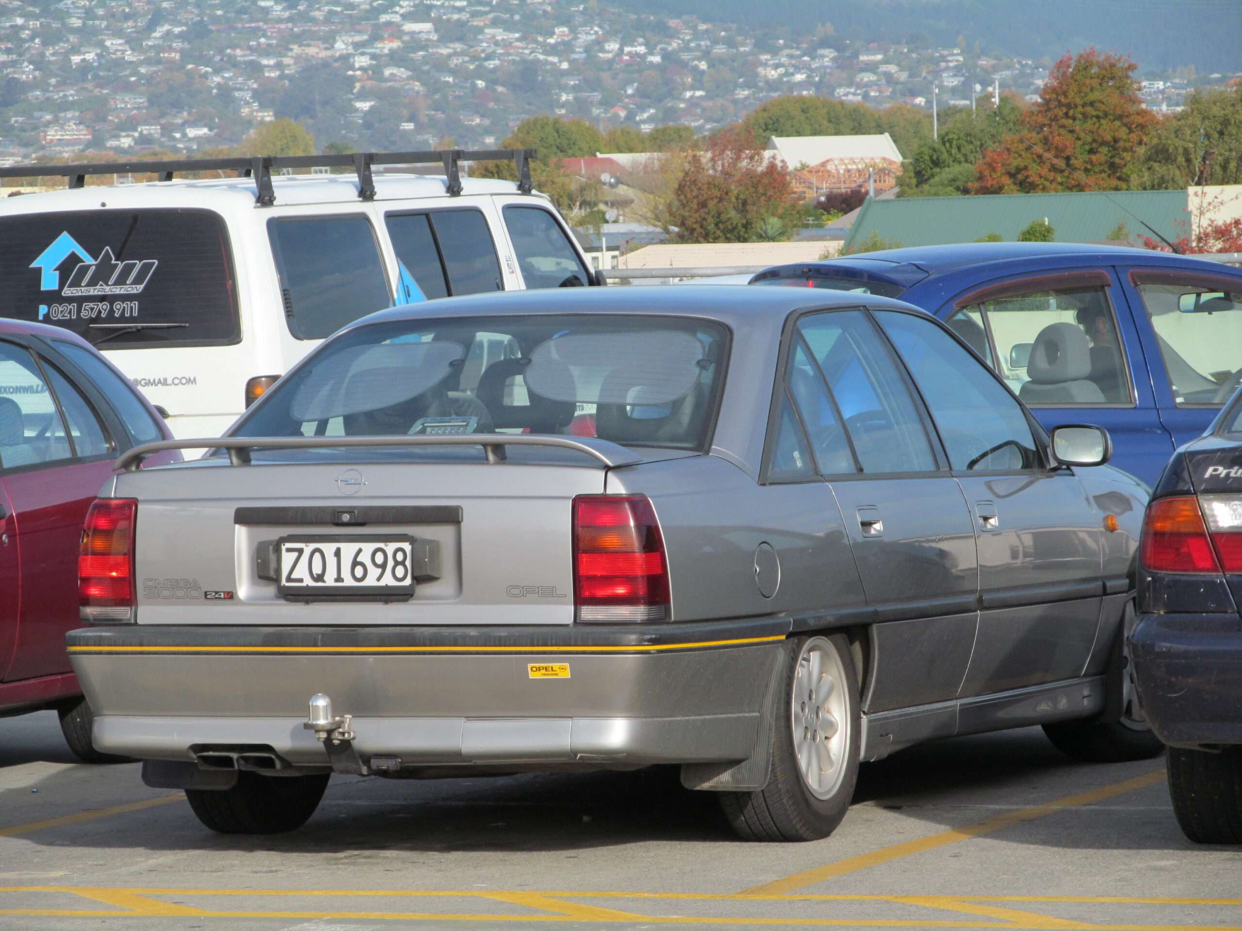 Vauxhall Carlton & Opel Omega Performance Guide: 3000, GSi and Buying Advice
