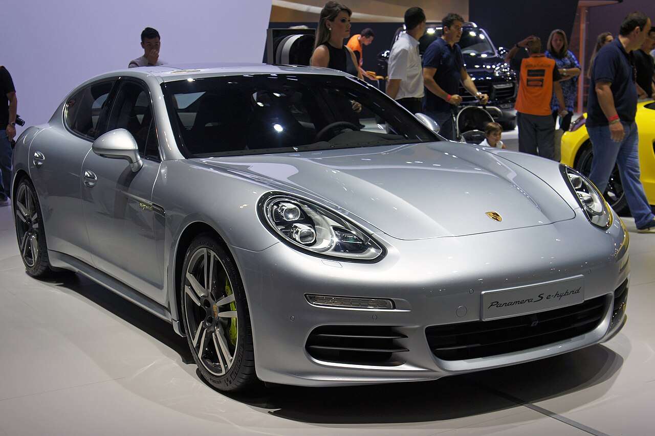 Porsche Panamera S E-Hybrid