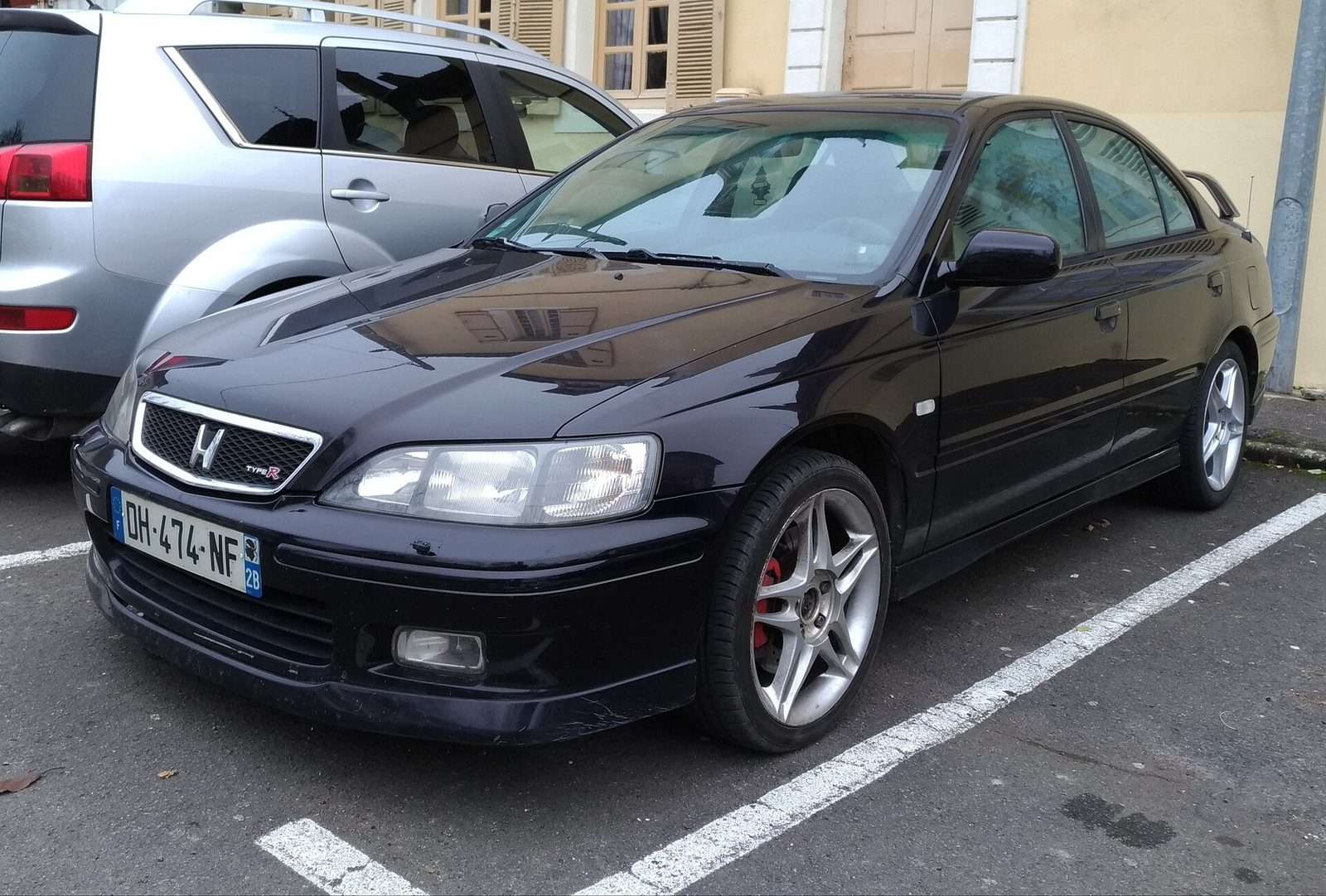 Black Honda Accord Type R front three-quarter view