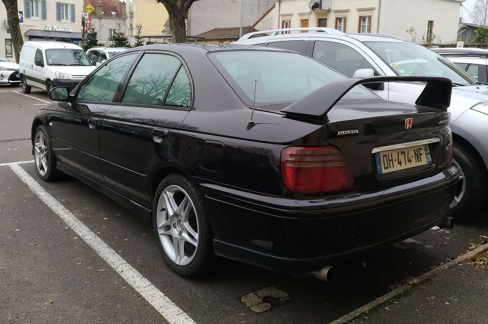 Black Honda Accord Type R rear three-quarter view
