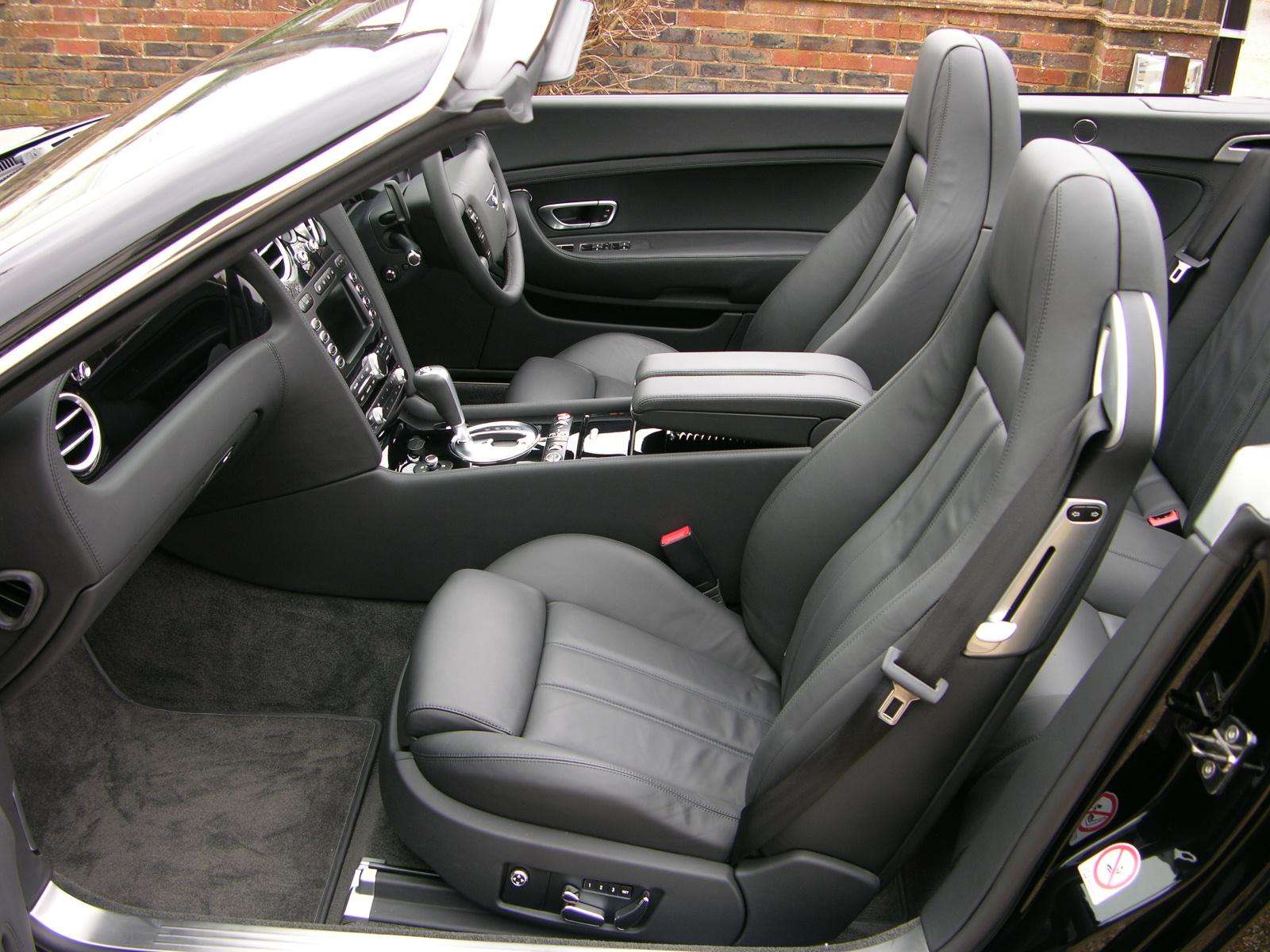 Bentley Continental GTC Mk1 four-seat interior