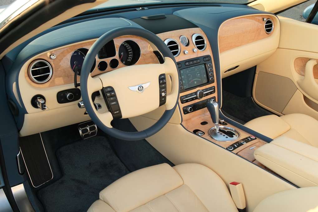 Bentley Continental GTC Mk1 dashboard
