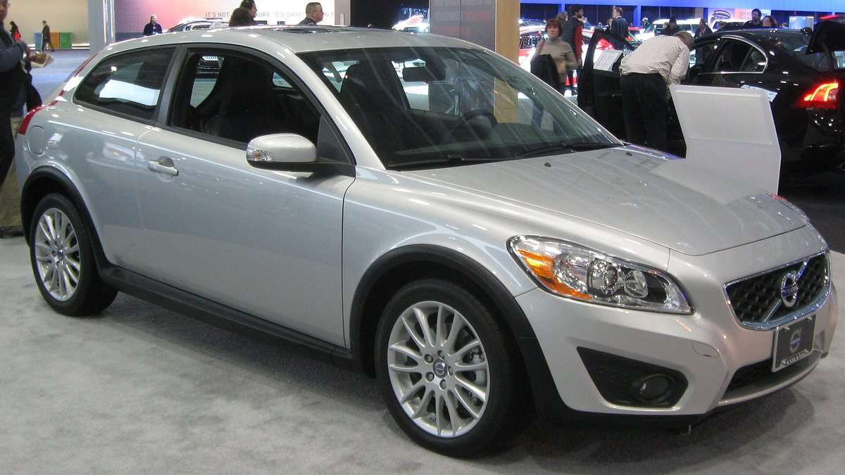 Volvo C30 T5