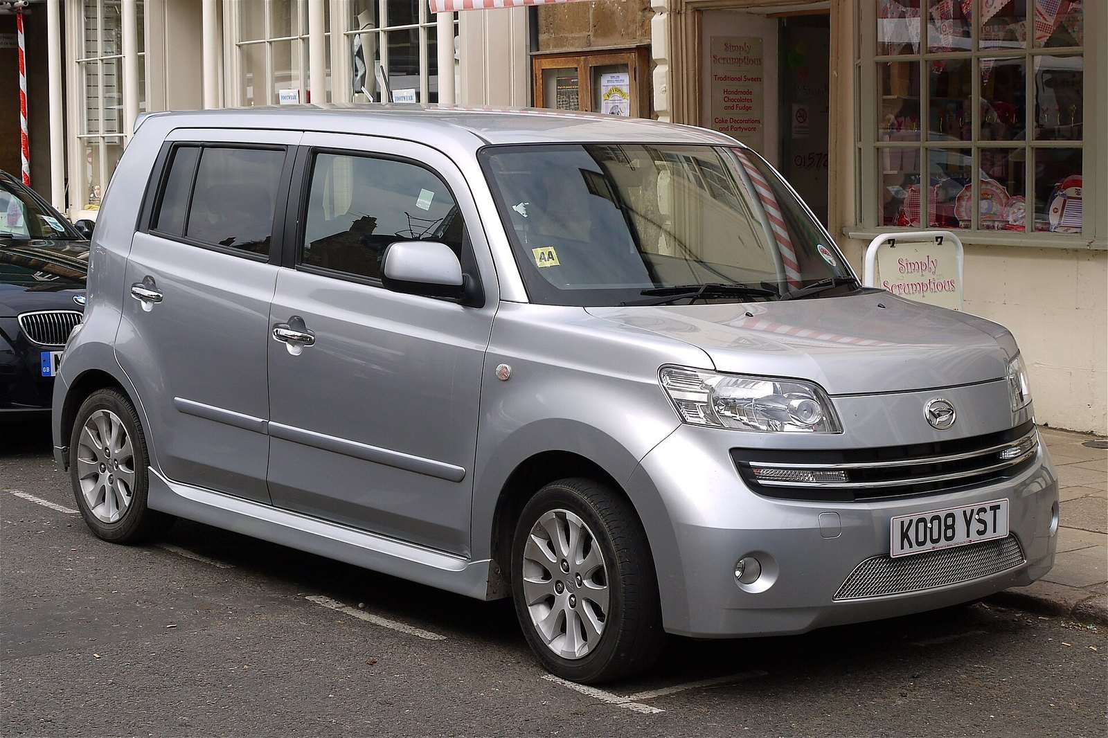 UK-registered Daihatsu Materia front view