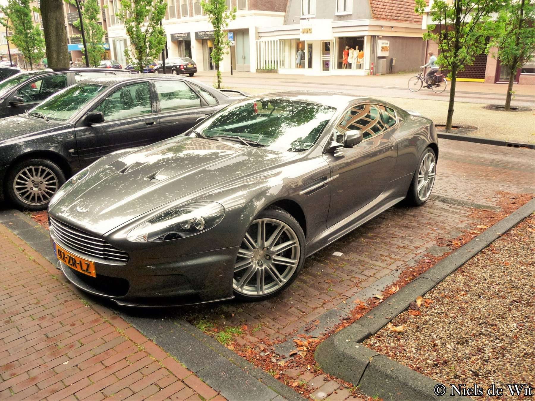 Aston Martin DBS 2007–2012