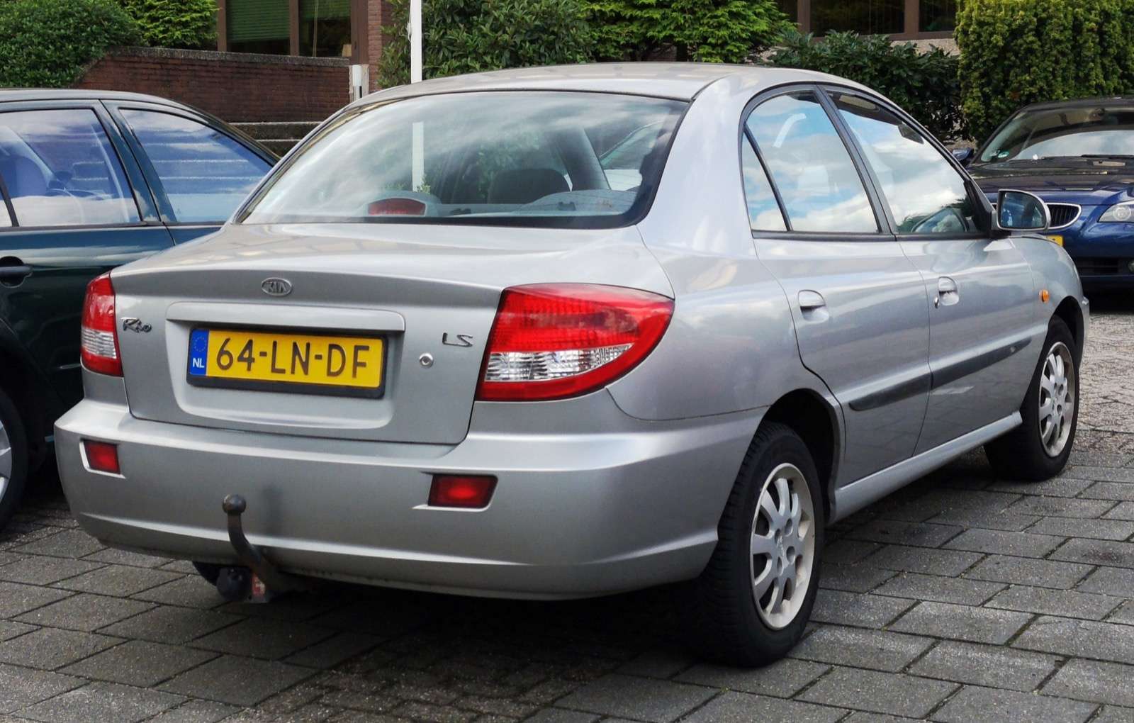 Facelift first-generation Kia Rio