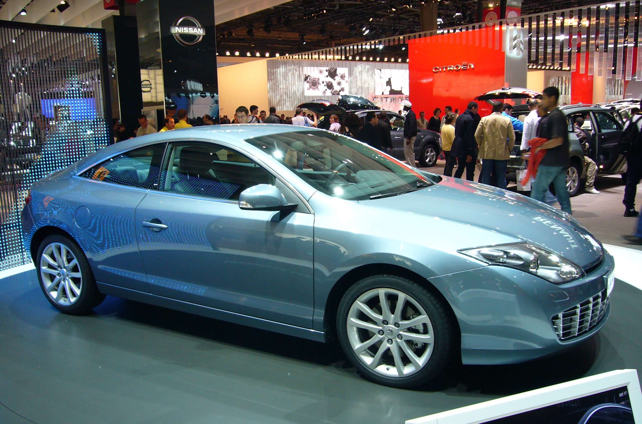 Renault Laguna III Coupé at the 2008 Paris motor show