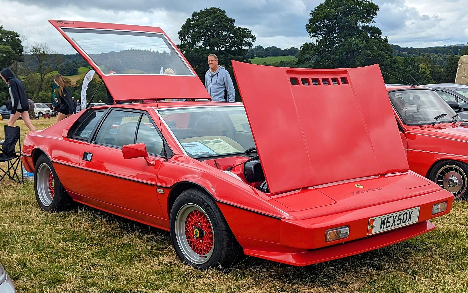 1981 Lotus Esprit S3 front three-quarter view