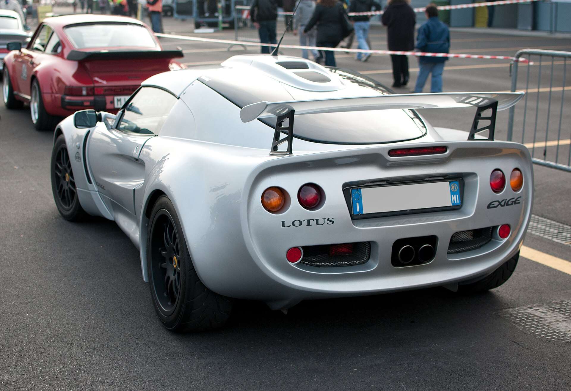 Lotus Exige S1 rear three-quarter view at Monza