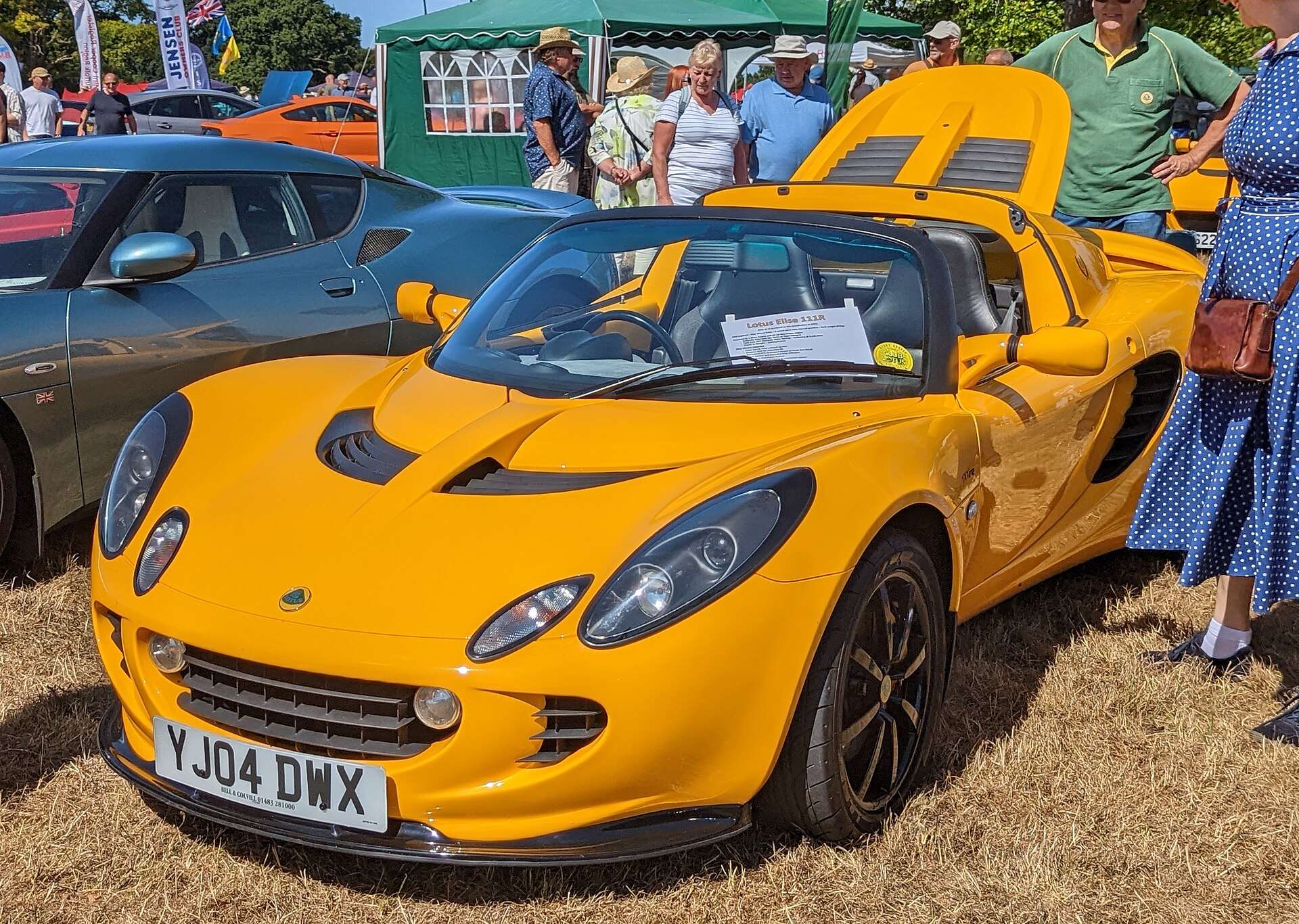 2004 Lotus Exige Series 2 front three-quarter view