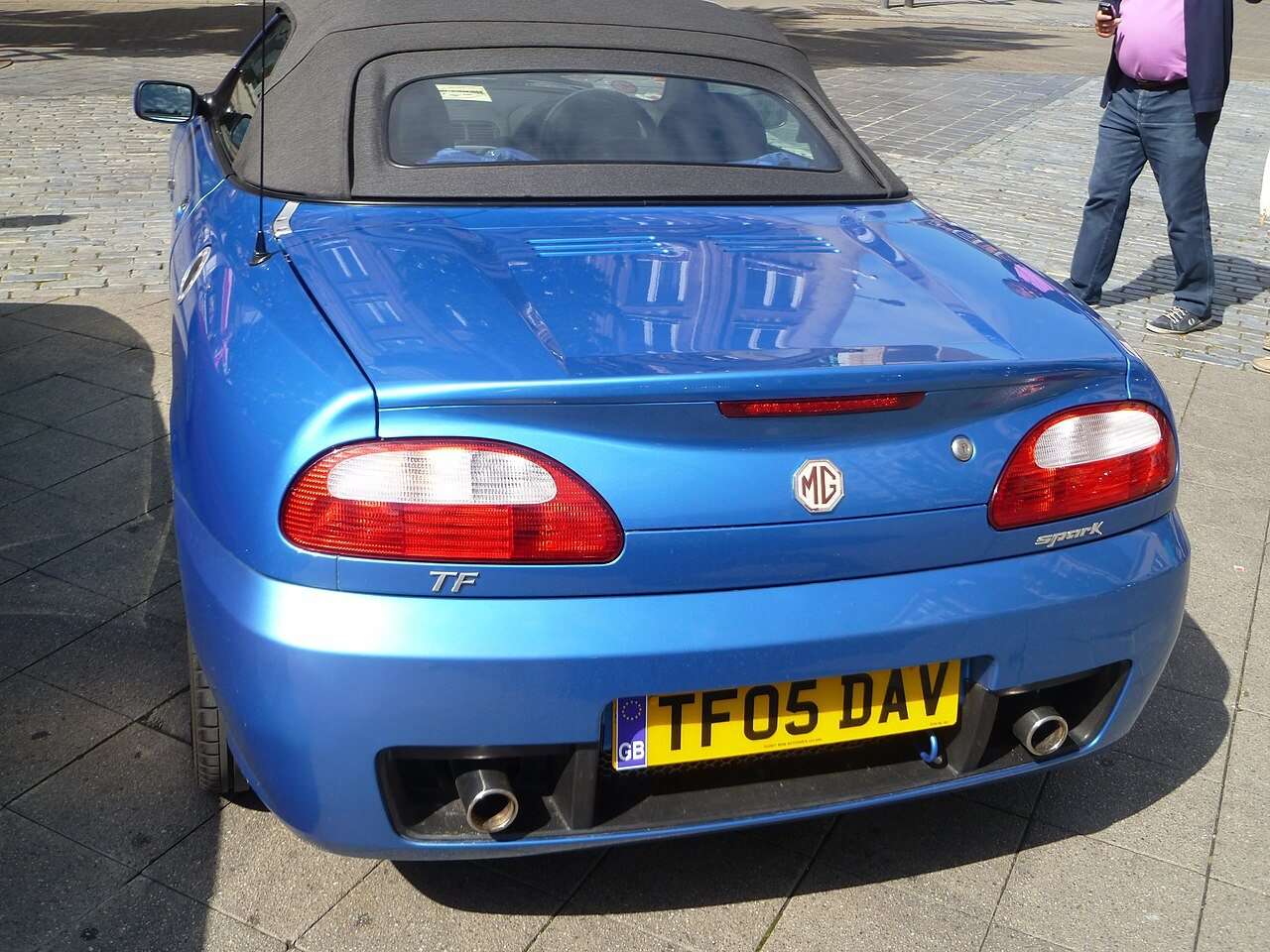 Blue MG TF rear view