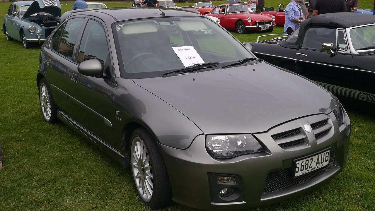2005 MG ZR 160 five-door hatchback