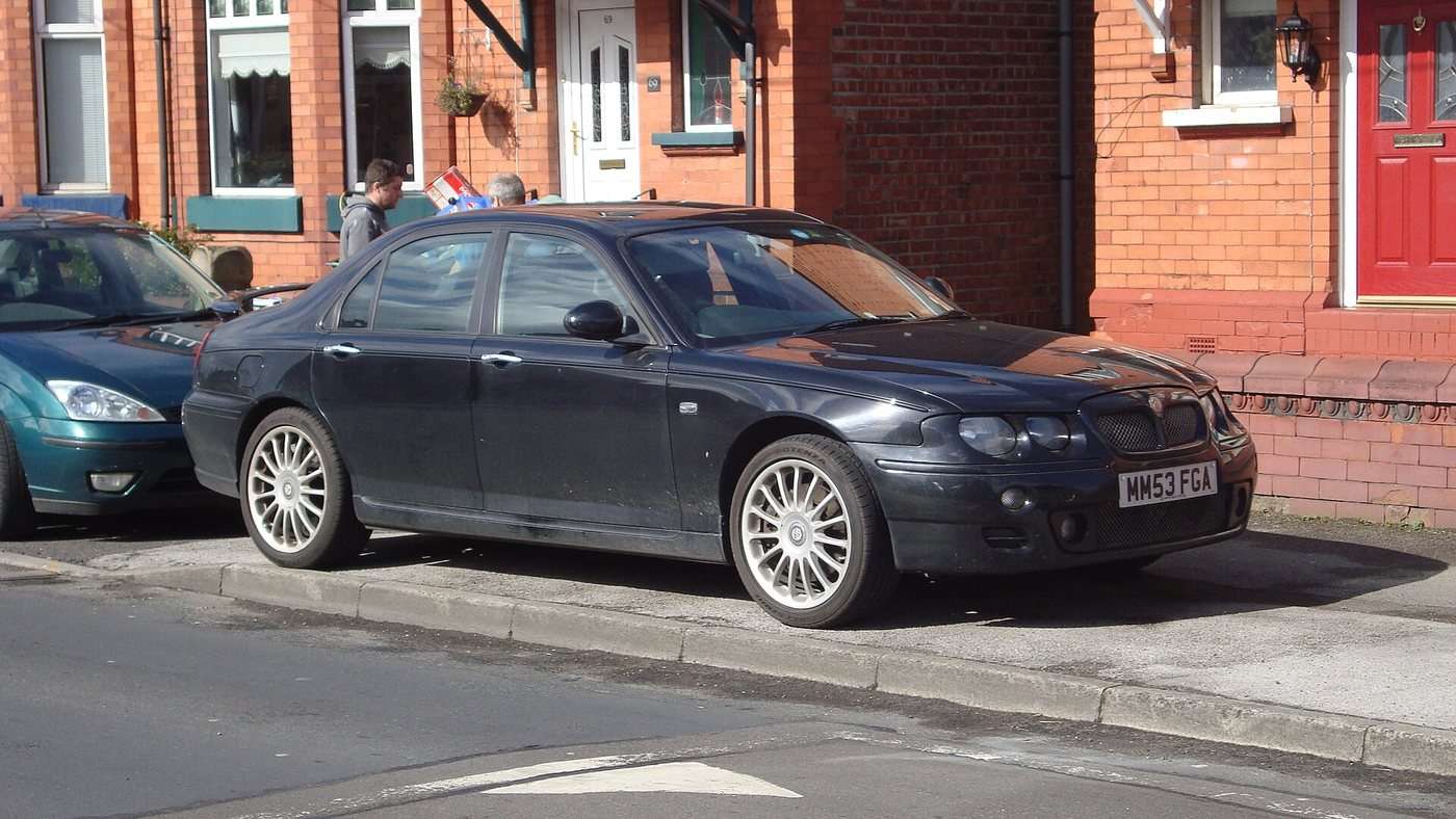 2004 MG ZT 4.6 V8 side profile