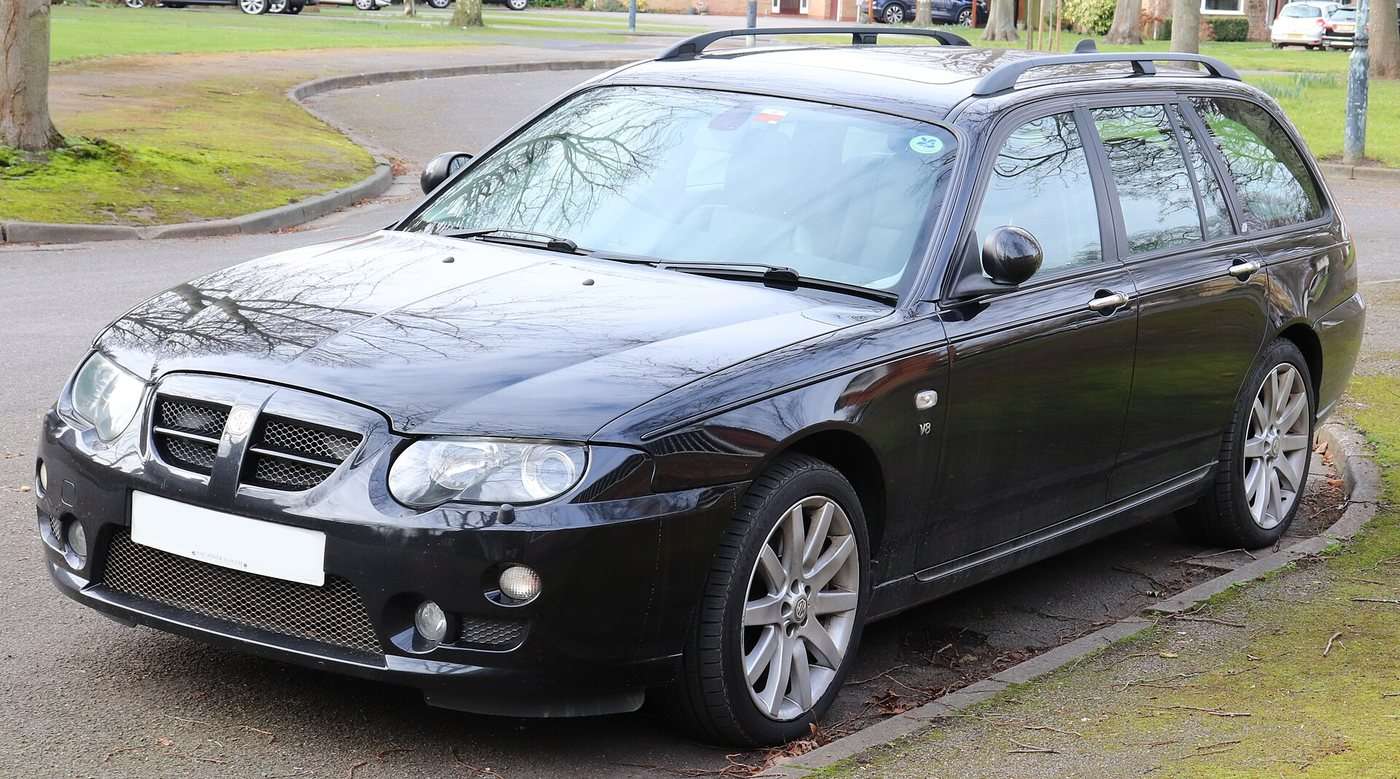 2006 MG ZT-T SE V8 260 front view