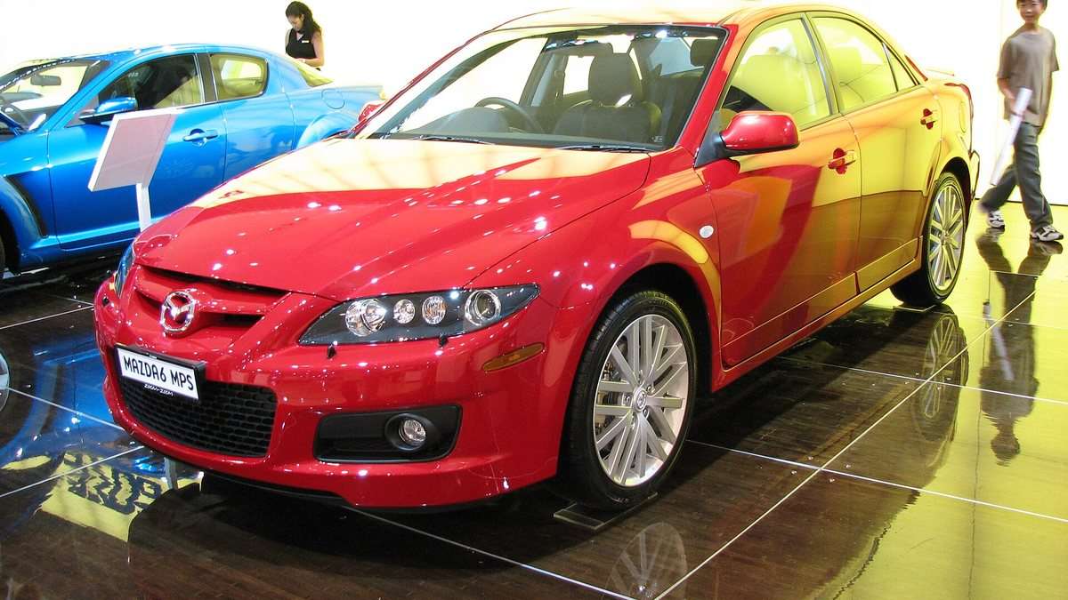 Mazda6 MPS front three-quarter view