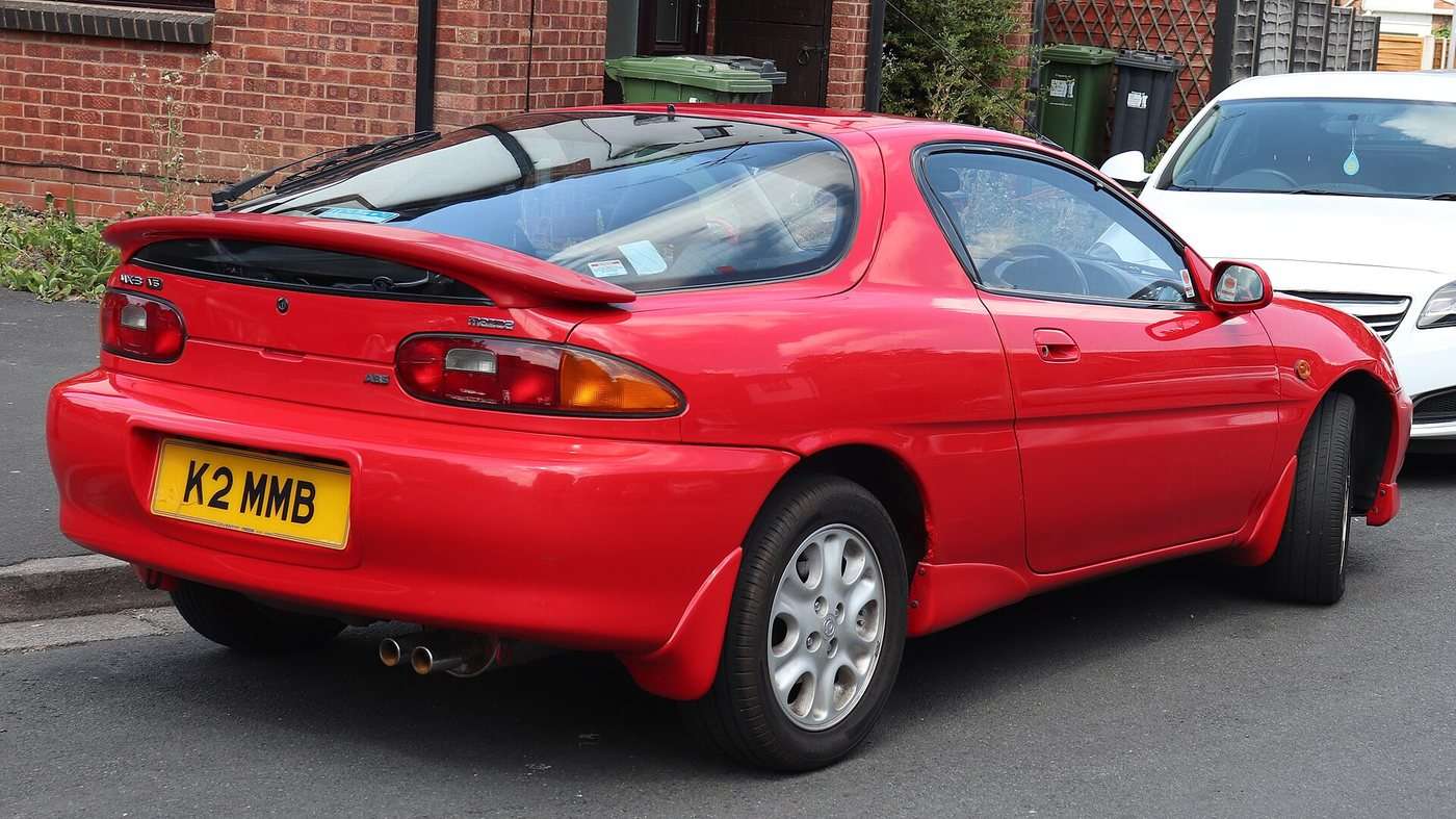 1992 Mazda MX-3 1.8 V6 rear view
