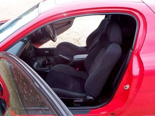 Mazda MX-3 front seats and cabin