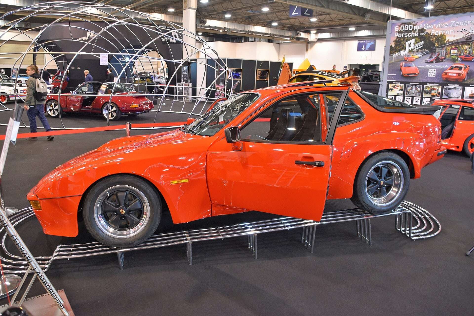 Black Porsche 924 Carrera GT