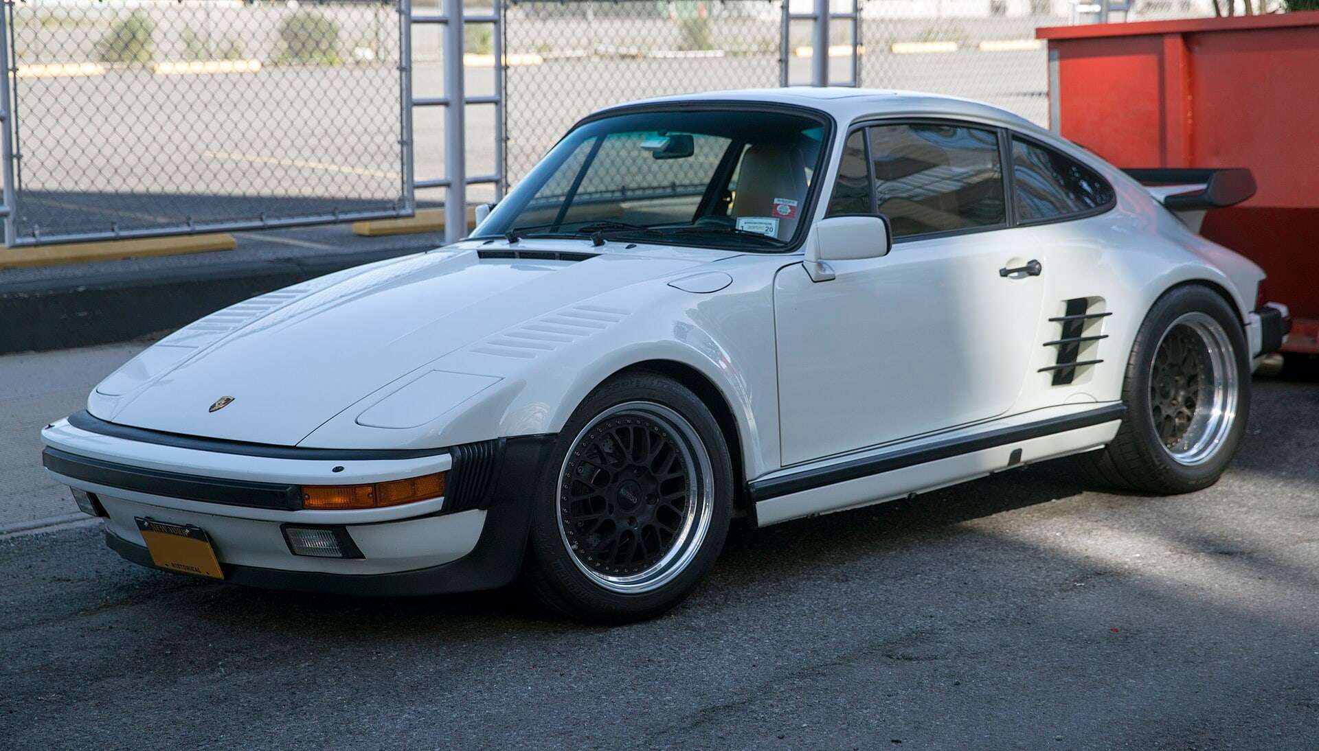 1987 Porsche 911 Turbo 930 factory Flatnose