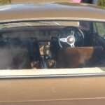 Reliant Scimitar GT SE4 front three-quarter view