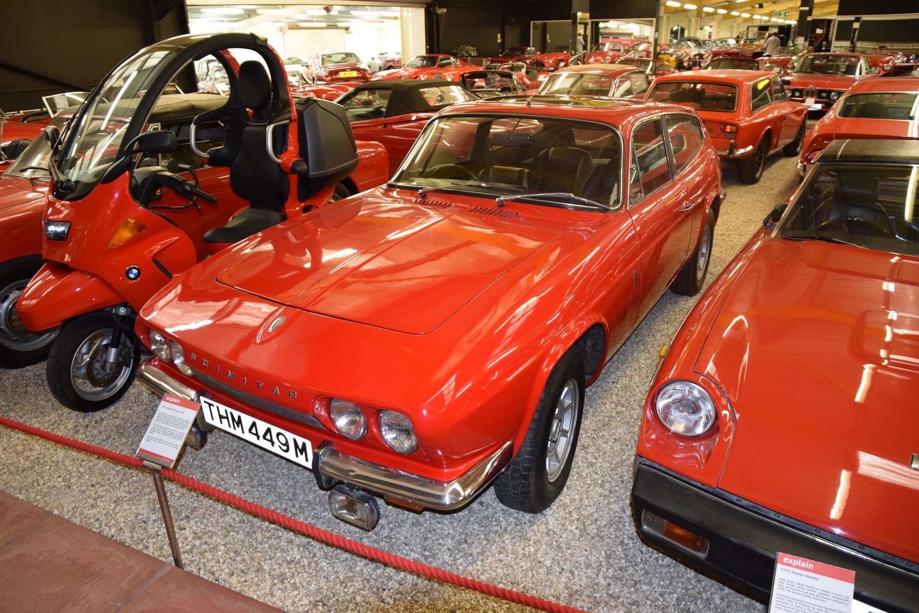 Red Reliant Scimitar GTE front three-quarter view