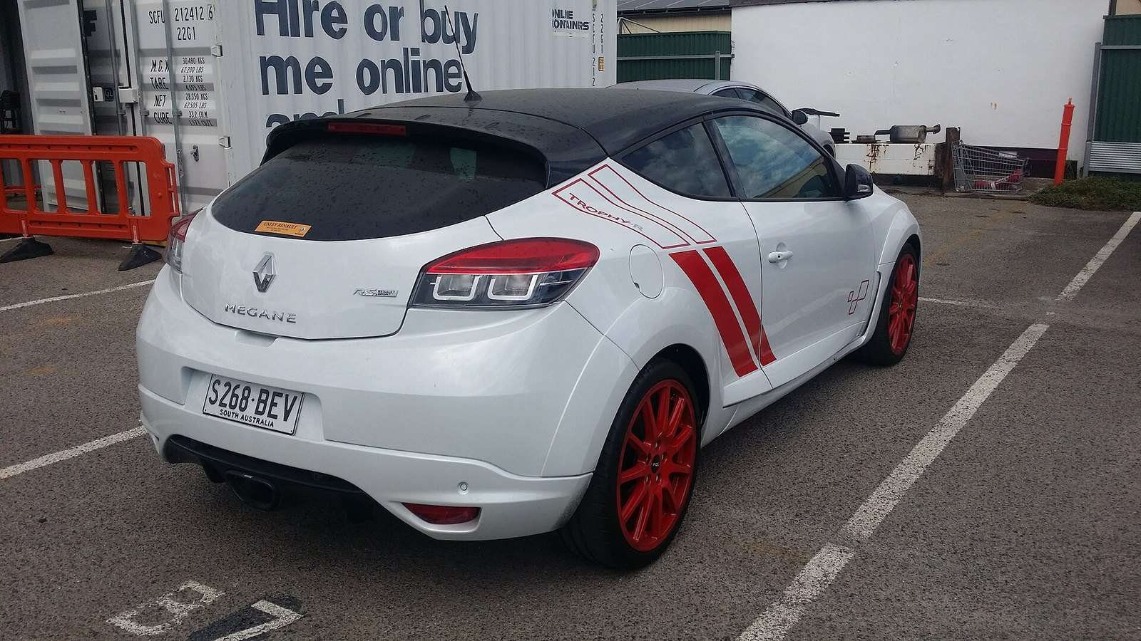 2015 Renault Mégane Renaultsport 275 Trophy-R front view