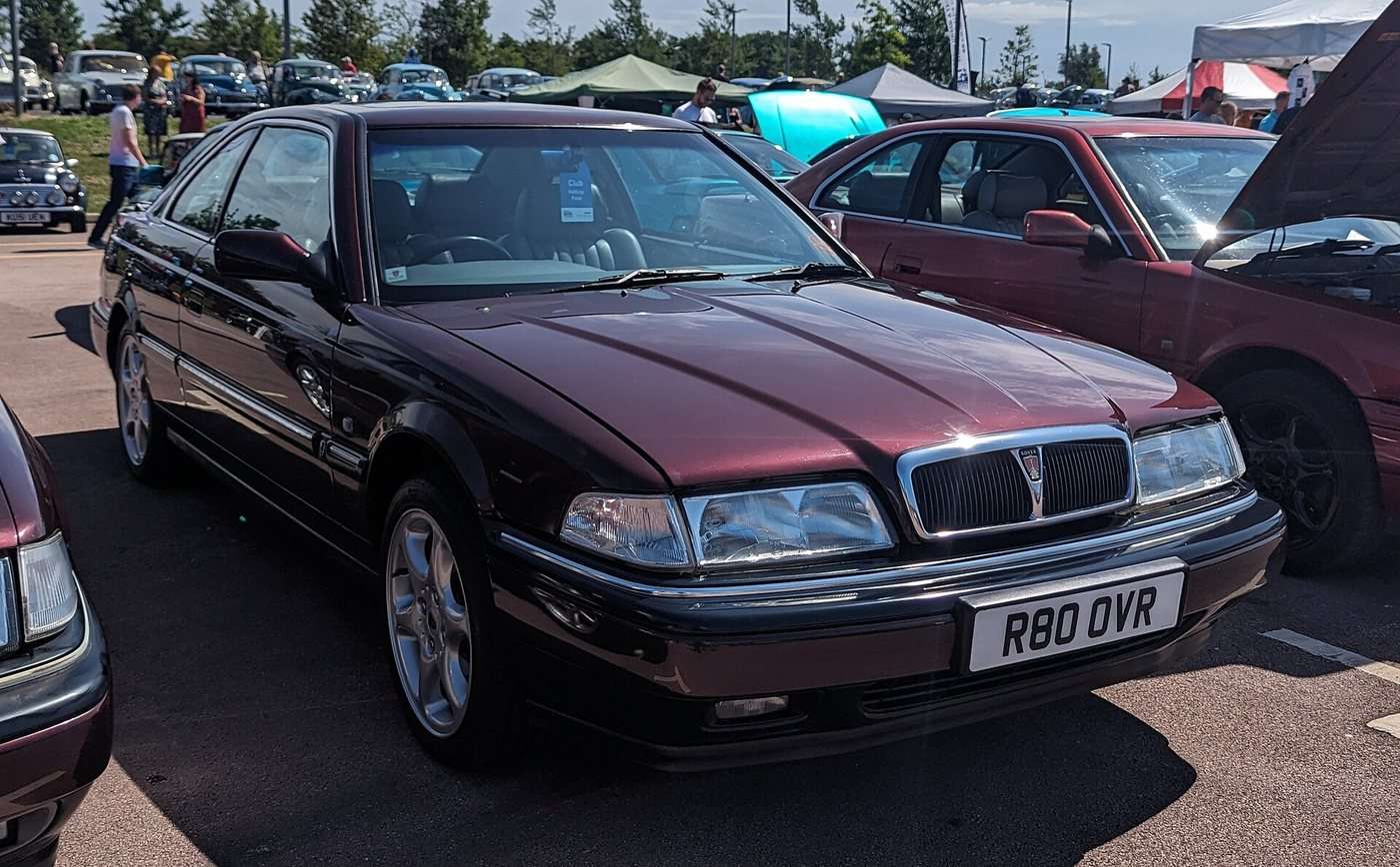 1997 Rover 820 Vitesse rear three-quarter view