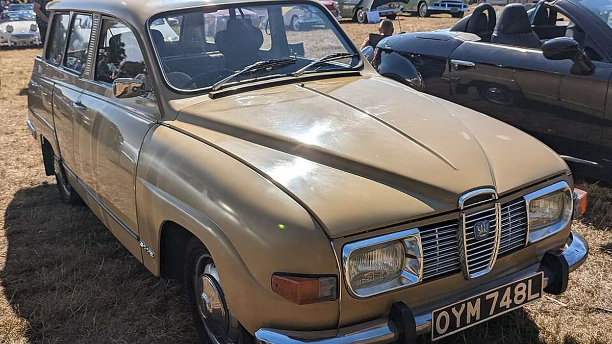 Saab 95 estate