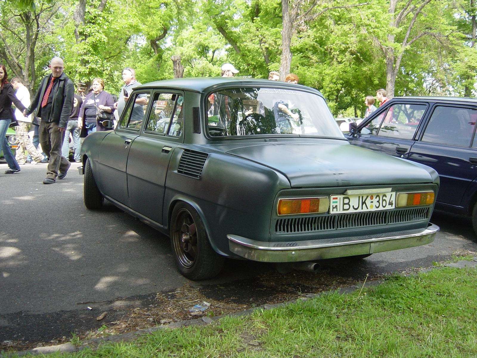 Blue Škoda 100 or 110 saloon