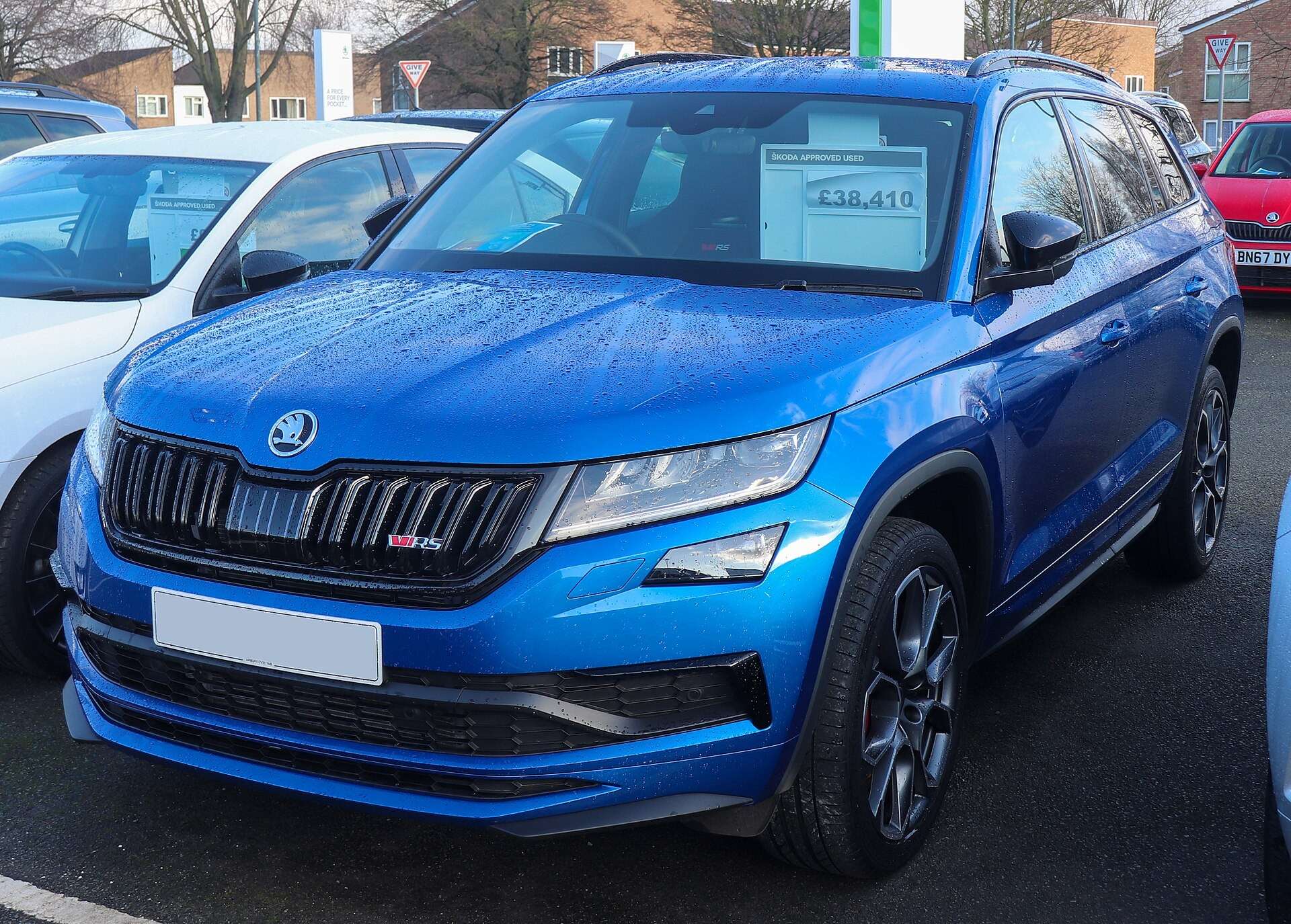 2020 UK-market Škoda Kodiaq vRS TDI front three-quarter view