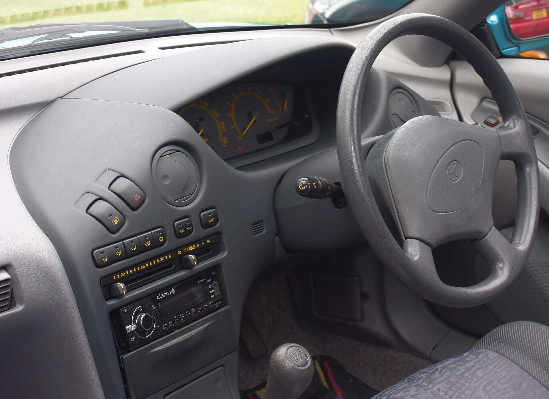 1992 Toyota Sera cabin and dashboard