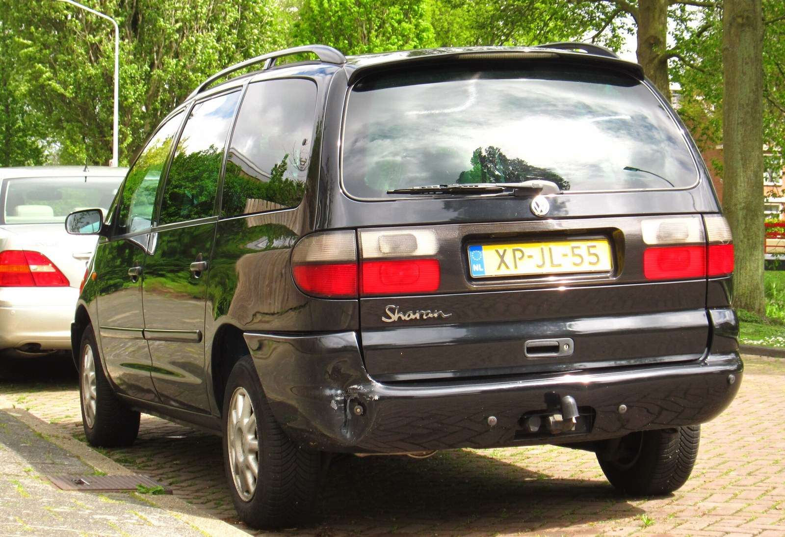Volkswagen Sharan VR6 and V6 4Motion